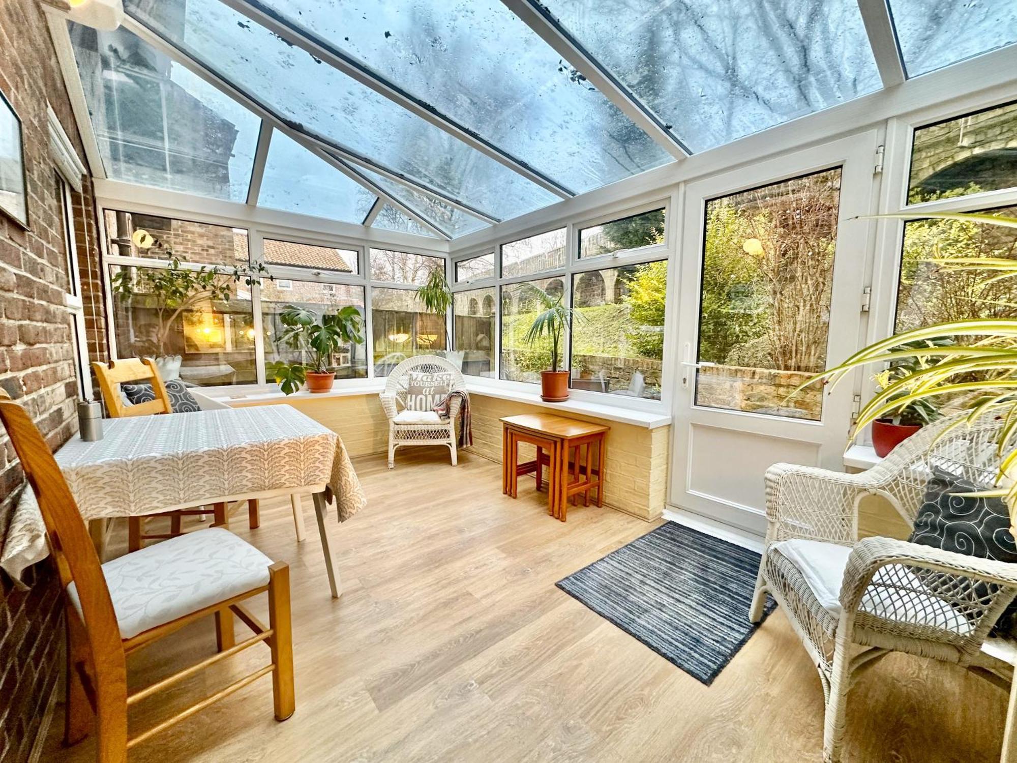 Casa vacanze New Tower House - At 10 Pear Tree Court With Parking